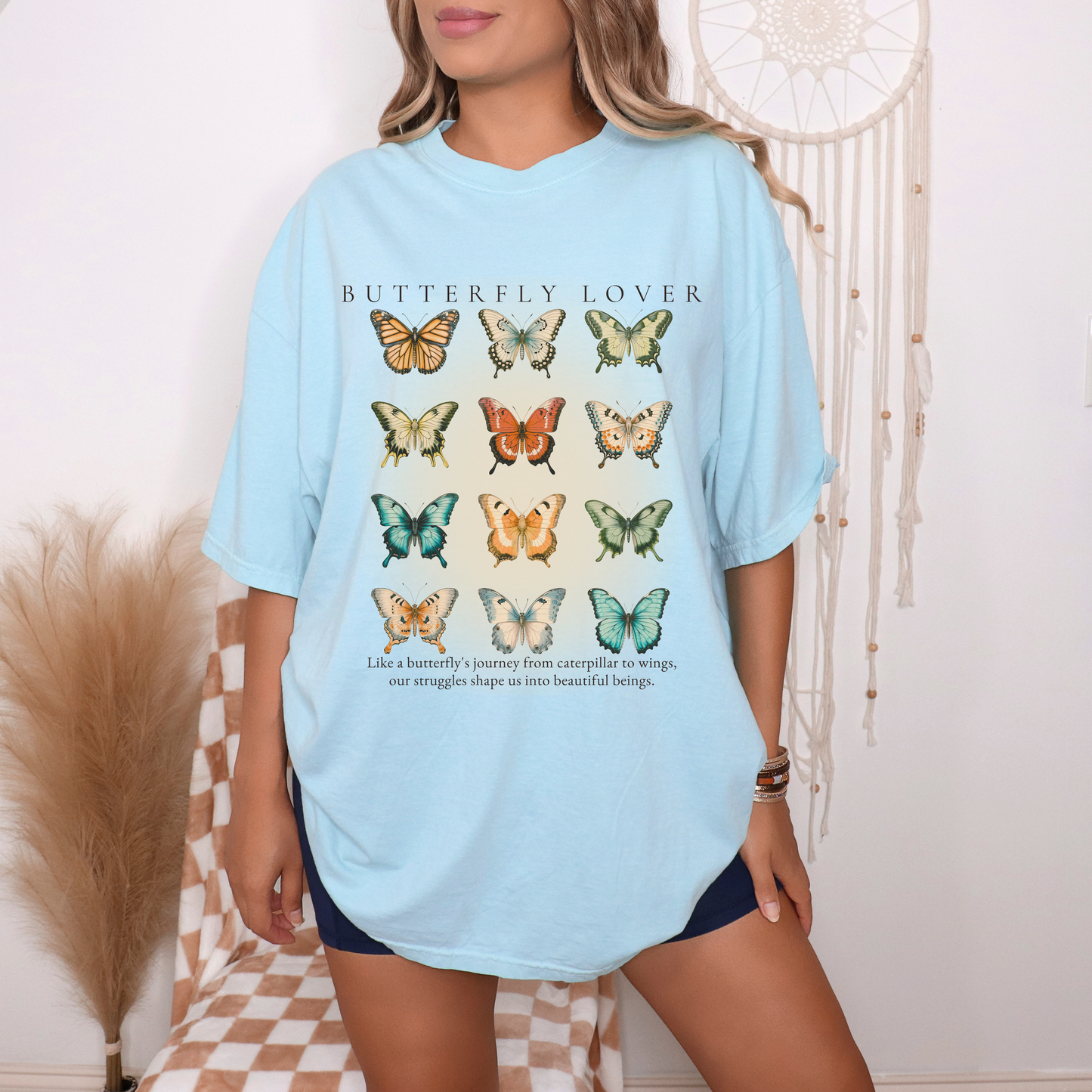 Butterfly Lover Graphic T-shirt Vintage Style Retro Comfort Colors Boho Hippie Shirts For Her Oversized Graphic Tee